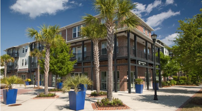 Central Square at Watermark Apartments Image 71