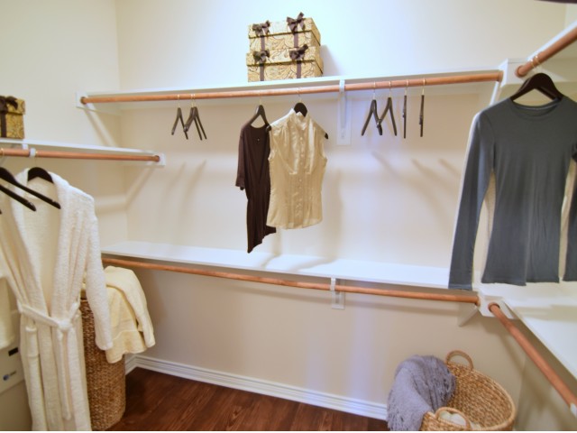 Apartments for Rent | Spacious Closet | La Villita
