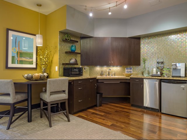 Coppermill Park Apartments in MA has a WiFi cafe