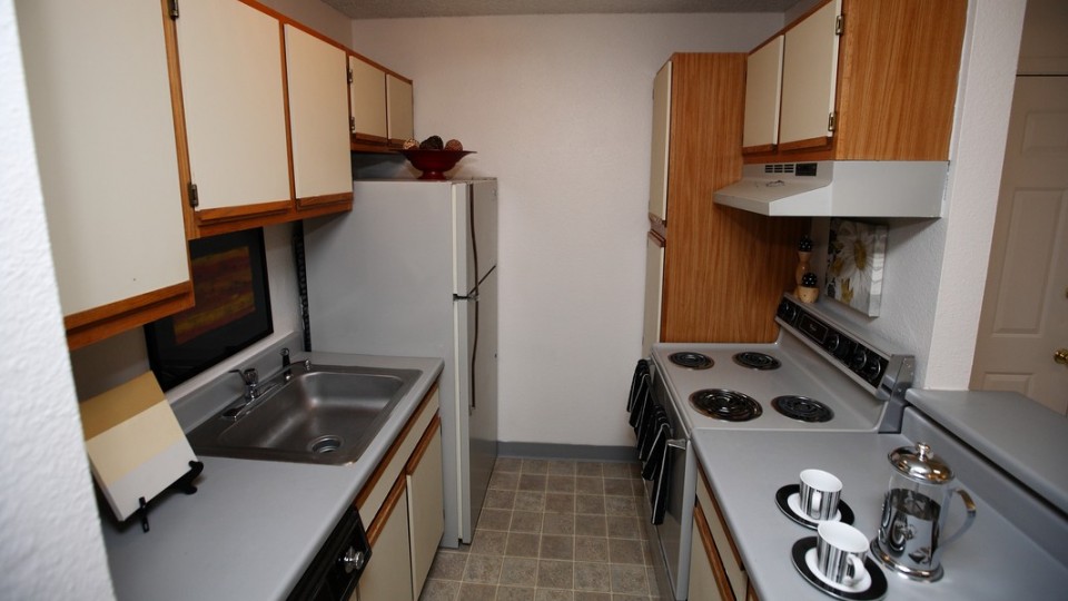 Aurora Green Apartment Homes Image 29